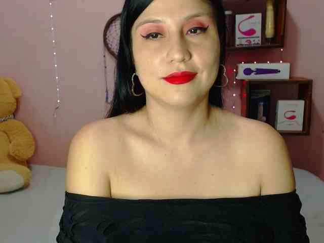 sexy-annie sexy-annie