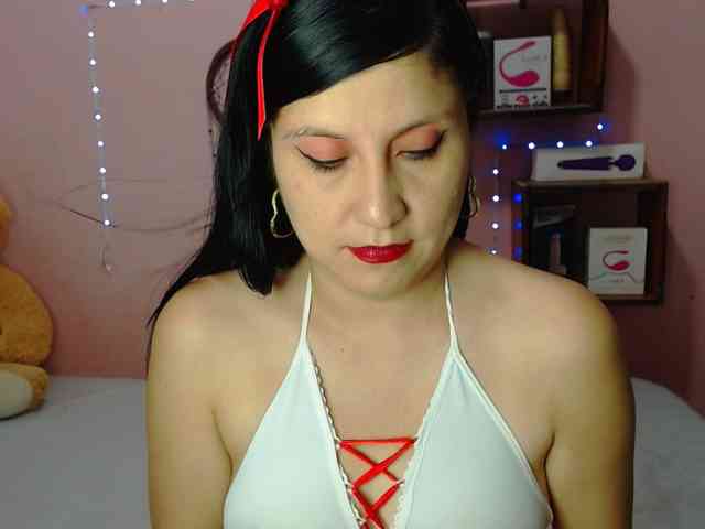 sexy-annie sexy-annie