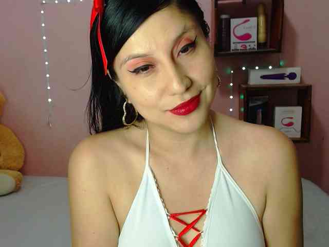 sexy-annie sexy-annie