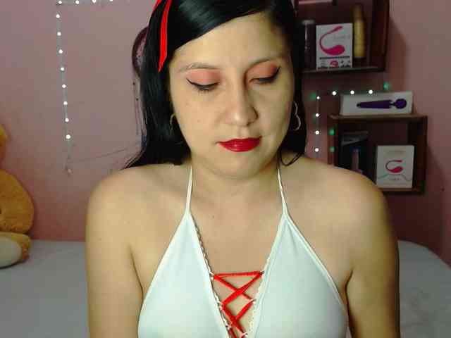 sexy-annie sexy-annie