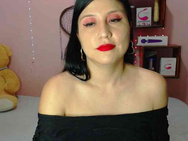 sexy-annie sexy-annie