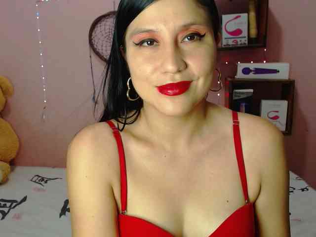 sexy-annie sexy-annie