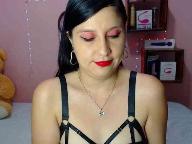 sexy-annie sexy-annie