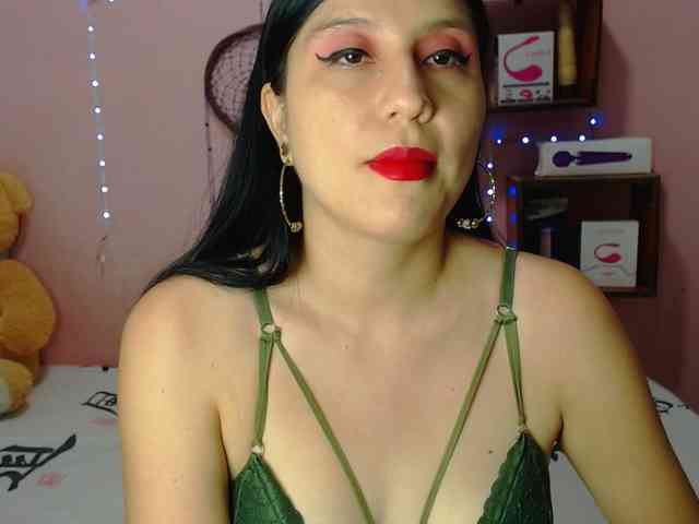 sexy-annie sexy-annie