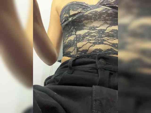Gisellee-Roy webcam