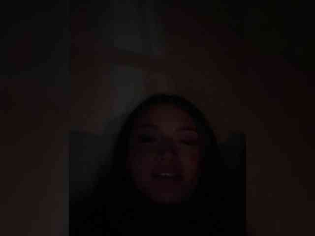 Gisellee-Roy webcam
