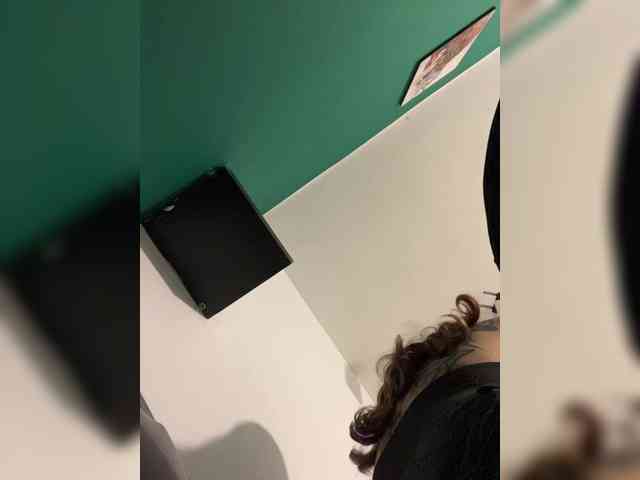 Gisellee-Roy webcam