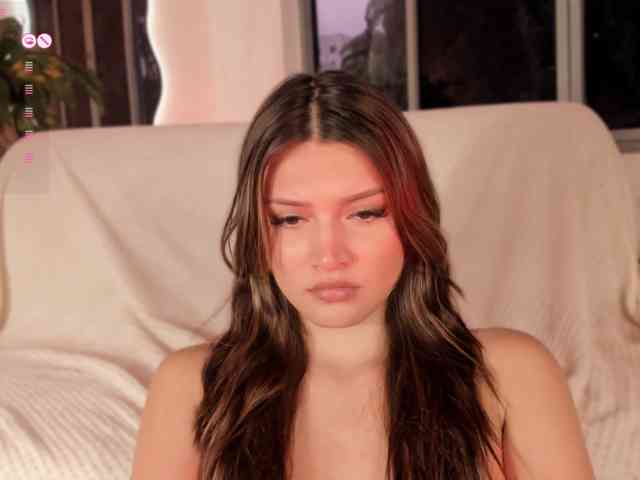 Gisellee-Roy webcam