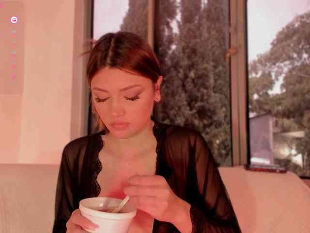 Gisellee-Roy webcam
