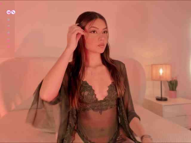 Gisellee-Roy webcam