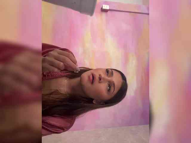Gisellee-Roy webcam