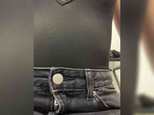 Gisellee-Roy webcam