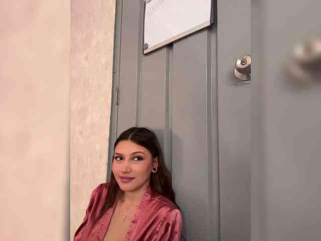 Gisellee-Roy webcam