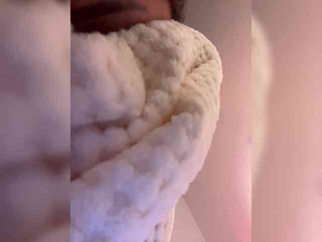 Gisellee-Roy webcam