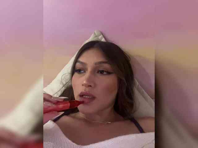 Gisellee-Roy webcam
