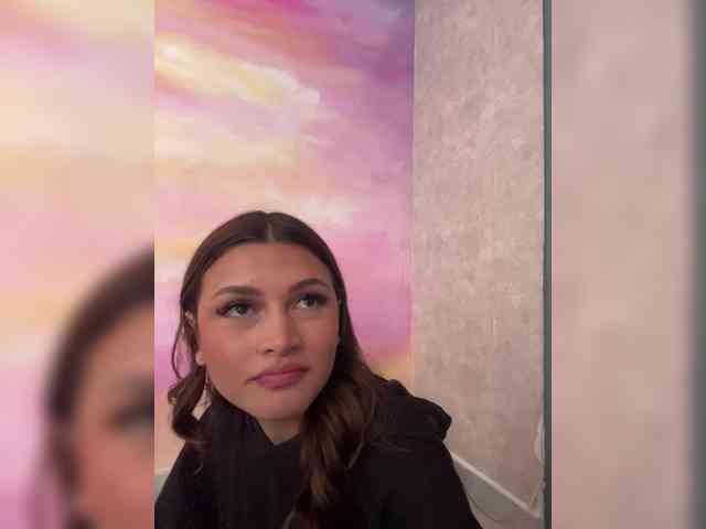 Gisellee-Roy webcam