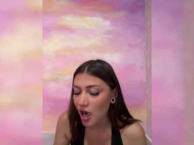 Gisellee-Roy webcam