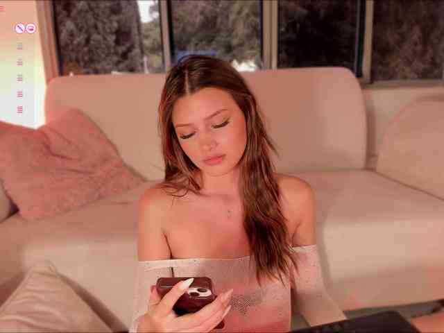 Gisellee-Roy webcam