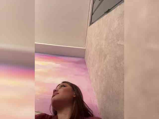 Gisellee-Roy webcam