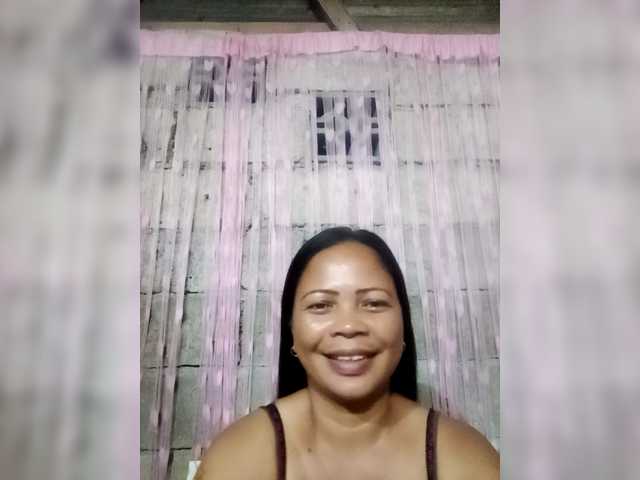 MiaaMorre's BongaCams show and profile