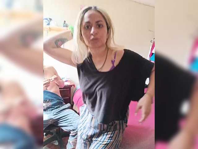 Maik94's BongaCams show and profile