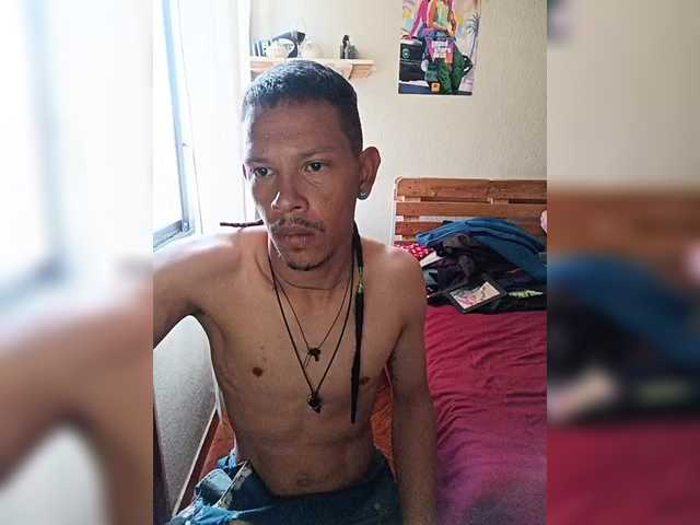 Maik94's BongaCams show and profile