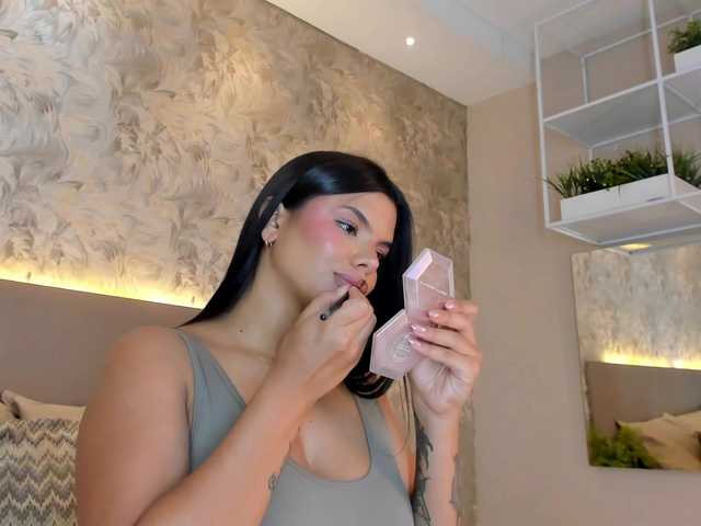 JadaKai's BongaCams show and profile