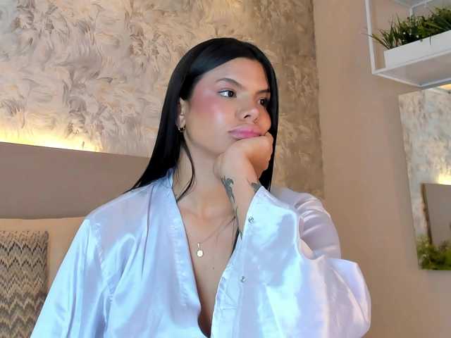 JadaKai's BongaCams show and profile