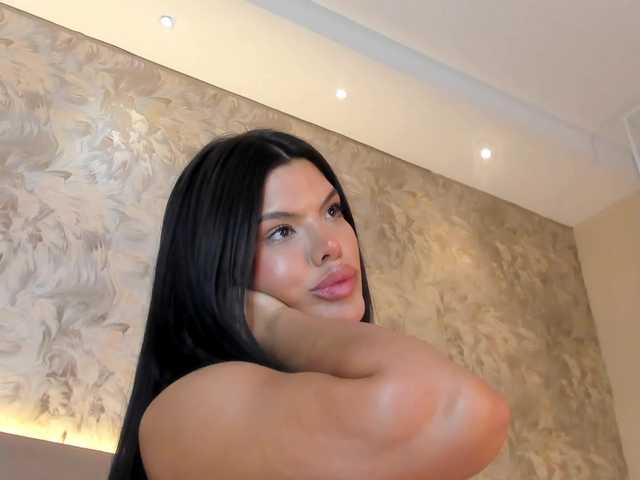 JadaKai's BongaCams show and profile