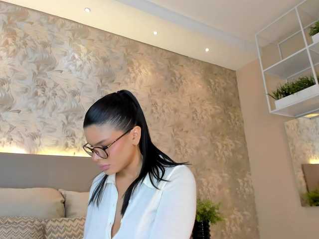 JadaKai's BongaCams show and profile