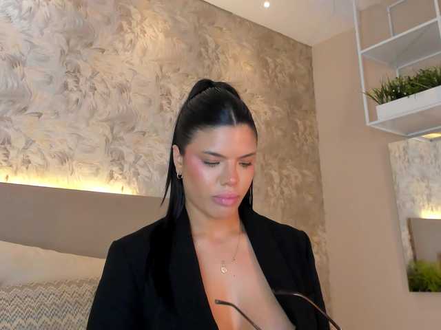 JadaKai's BongaCams show and profile