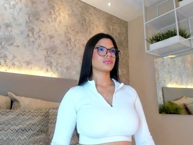 JadaKai's BongaCams show and profile