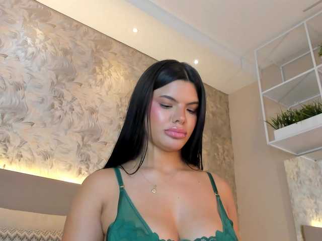 JadaKai's BongaCams show and profile