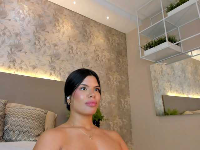 JadaKai's BongaCams show and profile