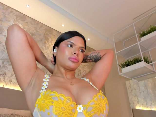 JadaKai's BongaCams show and profile