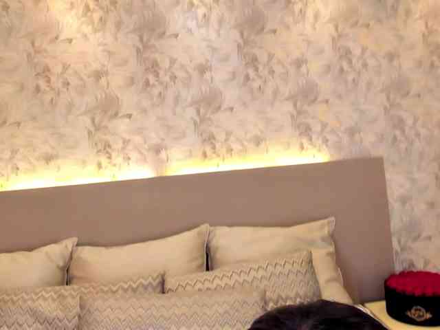 JadaKai webcam