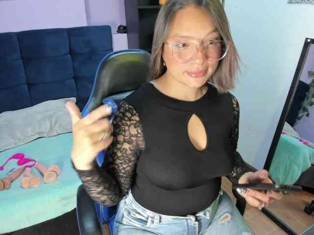 VickySmith webcam