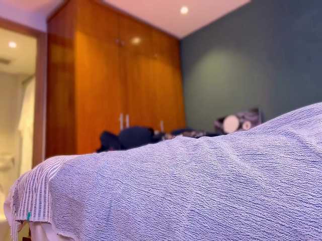 NikaV9ro's BongaCams show and profile