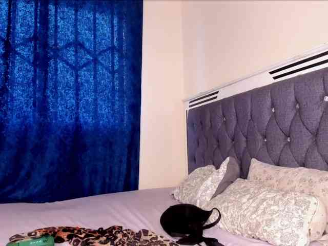 JasminQuin webcam