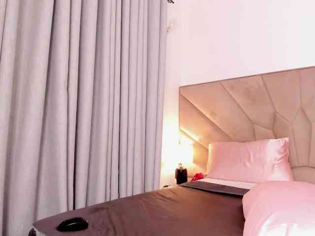 JasminQuin webcam