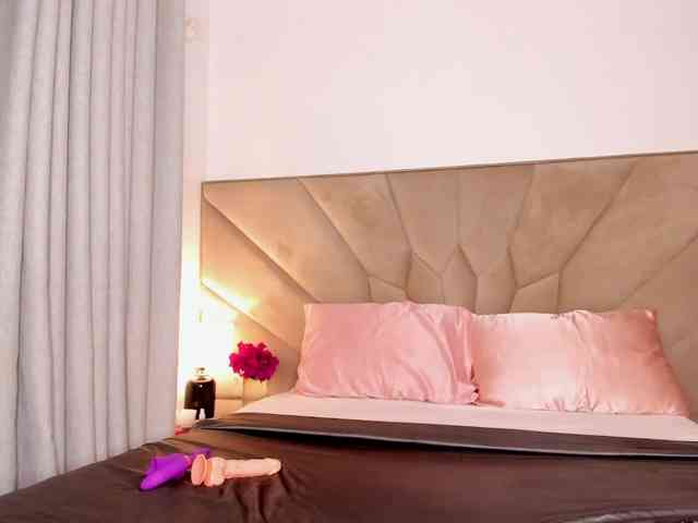 JasminQuin webcam