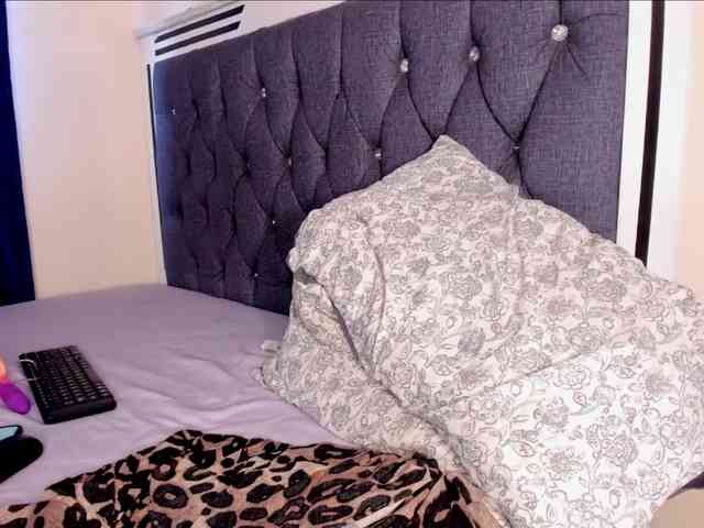 JasminQuin webcam