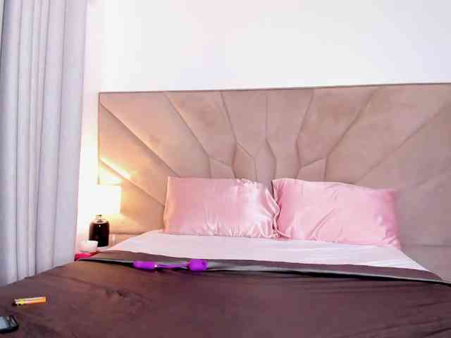 JasminQuin webcam