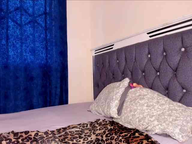JasminQuin webcam