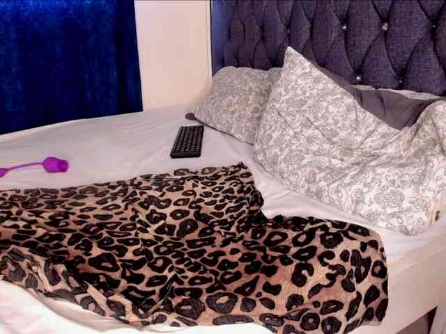 JasminQuin webcam