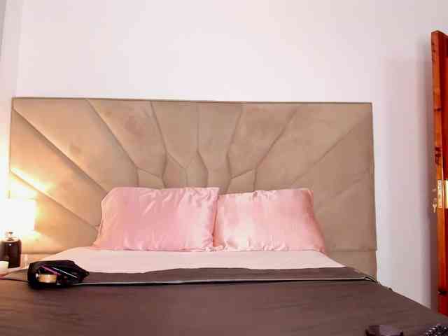 JasminQuin webcam