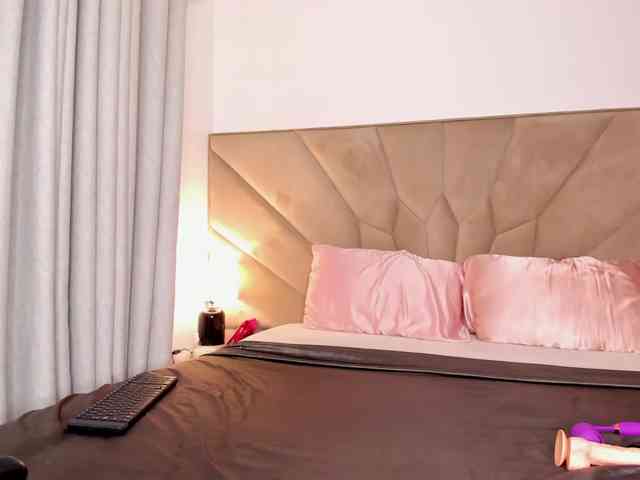 JasminQuin webcam