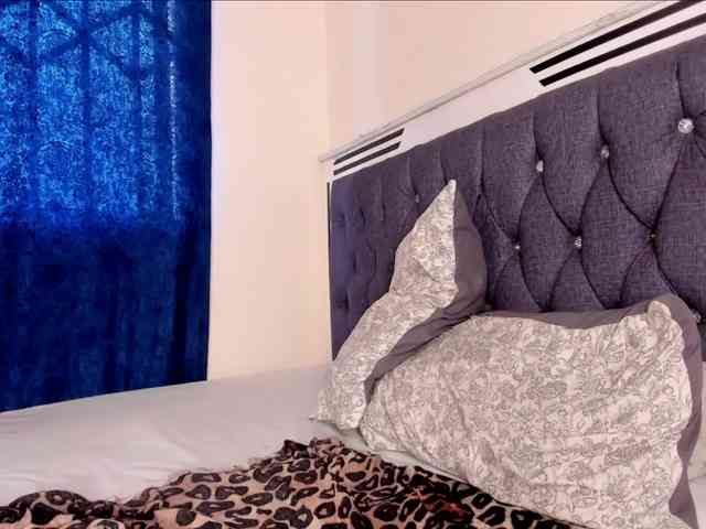 JasminQuin Live Webcam on BongaCams