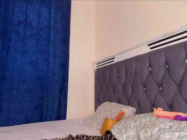 JasminQuin webcam