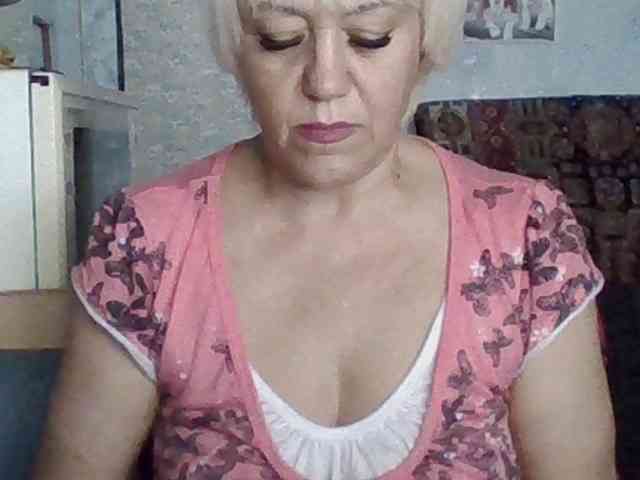 Shaved white, Shaved mature, Group chat for 20 39 tokens, Full privates for..., mature stripping 9